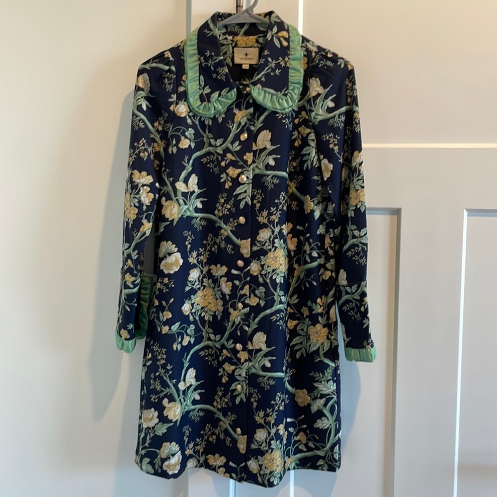 COPY - Tuckernuck Night Bloom Twiggy Dress
With Green Trim And Gold Buttons - X…
